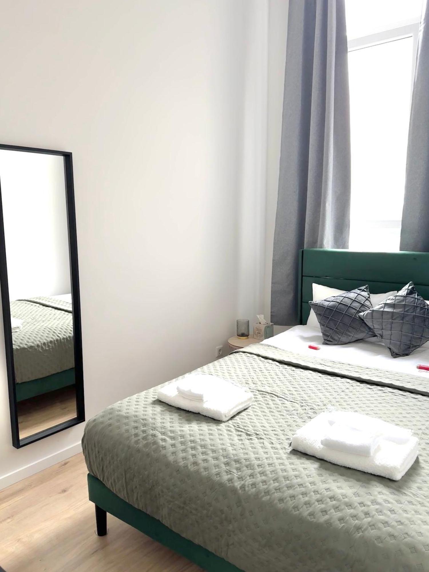 Heaven Homes - Privatzimmer Mit Bad Im Herzen Von Duesseldorf Exterior foto